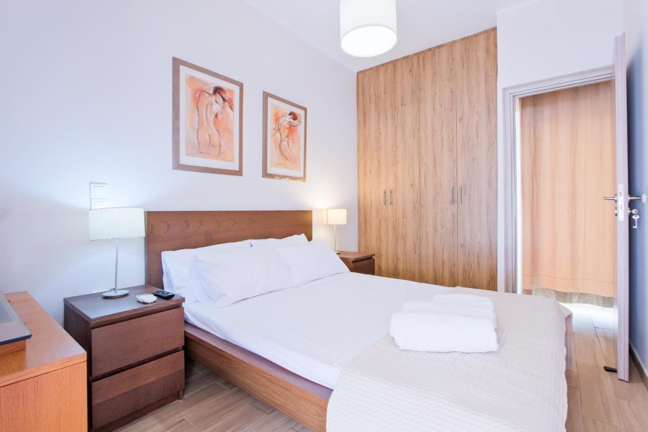Family Apartment Near Port Pireus Exteriör bild